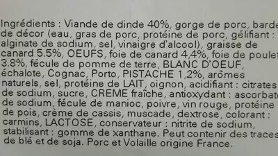 Lista de ingredientes del producto Ballotine de volaille pistachée Carrefour 