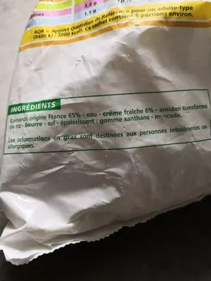 Lista de ingredientes del producto Epinards en branches à la crème Casino 1 kg