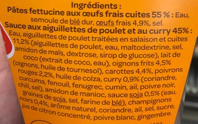 Lista de ingredientes del producto Nouilles légumes poulet curry vert Carrefour 300 g