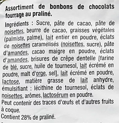 Lista de ingredientes del producto Papillotes  saveur praline Esprit De Fete, Carrefour 350 g