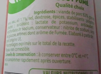 Lista de ingredientes del producto Saucisson cuit à l'ail fumé Pouce, Auchan 400 g