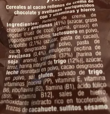 Lista de ingredientes del producto Cereales rellenos con crema de chocolate y avellanas Hacendado 