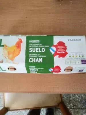 Lista de ingredientes del producto Huevos frescos de gallinas criadas en el suelo Eroski 