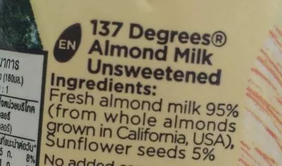 Lista de ingredientes del producto Almond milk original unsweetened 137 degree, 137 ดีกรี 180 ml