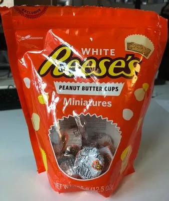 White Reese’s Peanut Butter Cup Reese’s , code 0034000445189