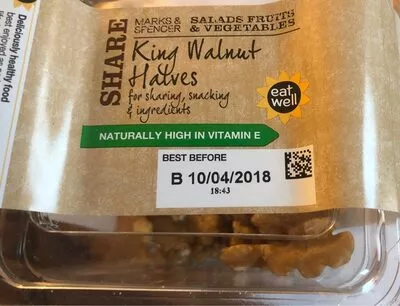 King walnut halves Marks & Spencer 220 g, code 00418287