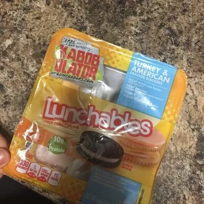 Lunchables turkey & american cracker stackers Heinz,  Lunchables , code 0044700360019