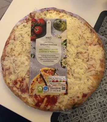 Pizza STONEBAKED Cheese & Tomata Marks & Spencer , code 00642934