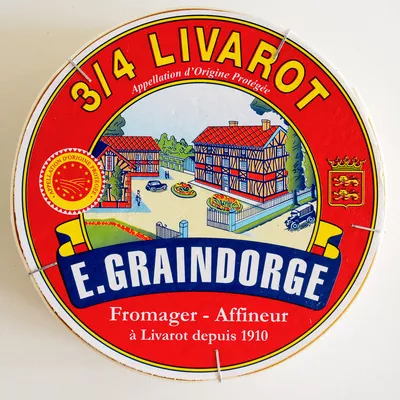 3/4 Livarot E. Graindorge 330 g, code 3252950032014