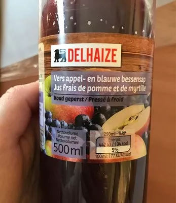 Jus frais de pomme et de myrtille Delhaize , code 5400112368008