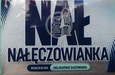 Woda mineralna średnionasycona CO2, średnio mineralizowana Nałęczowianka, Nestlé 1,5 l, code 5900635001111