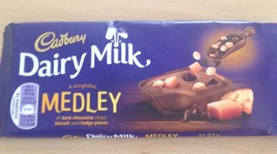 Dairy Milk Medley Fudge Cadbury , code 7622210497345