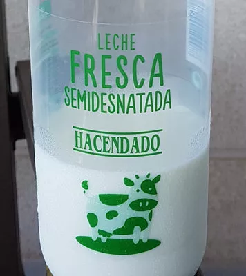 Leche fresca semidesnatada Hacendado 1 l, code 8480000109088