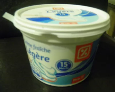 Crème Fraîche Légère (15 % MG) Dia 50 cl, code 8480017077226