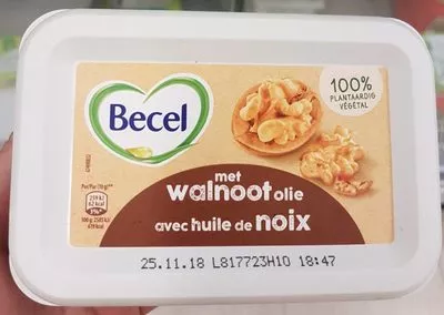 Margarine huile de noix 100% végétal Becel,  Unilever , code 8714100609033