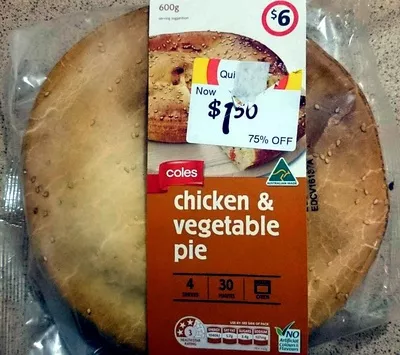 Chicken & Vegetable Pie Coles 600g, code 9310645174358